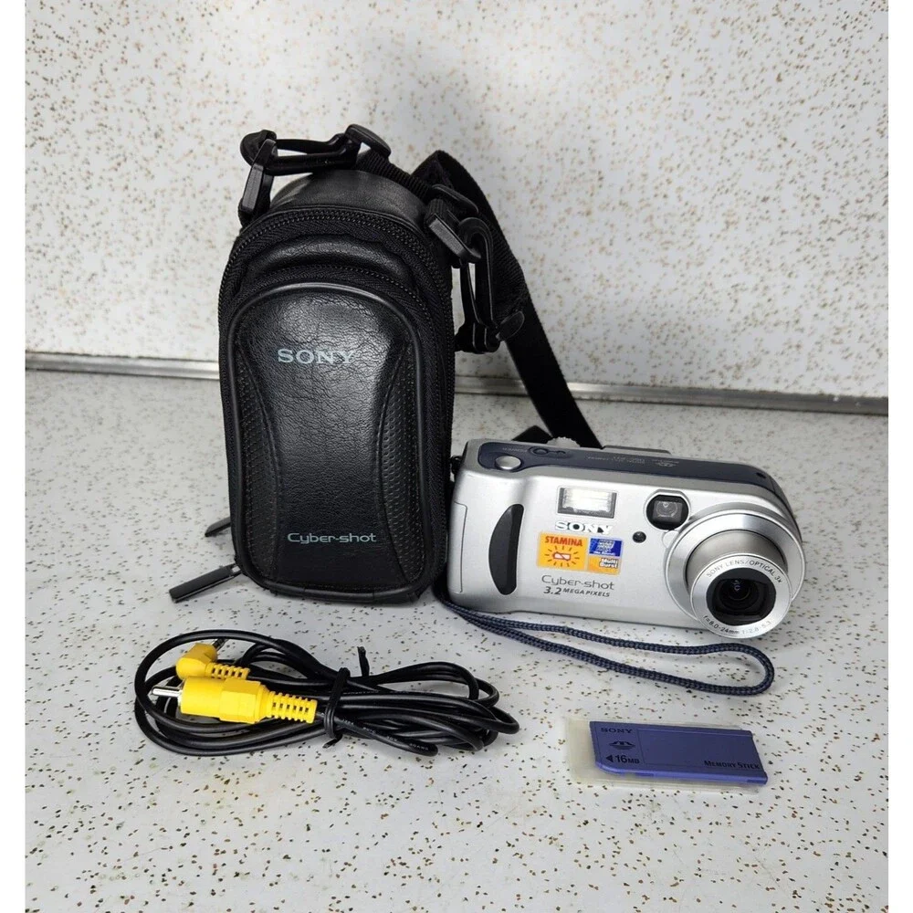 Sony Cyber-shot DSC-P71 3.2MP 3x Zoom Digital Camera w/ Case Tested & Works Lot